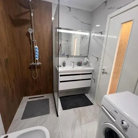 Апартаменты Sunrise Luxury Поградец